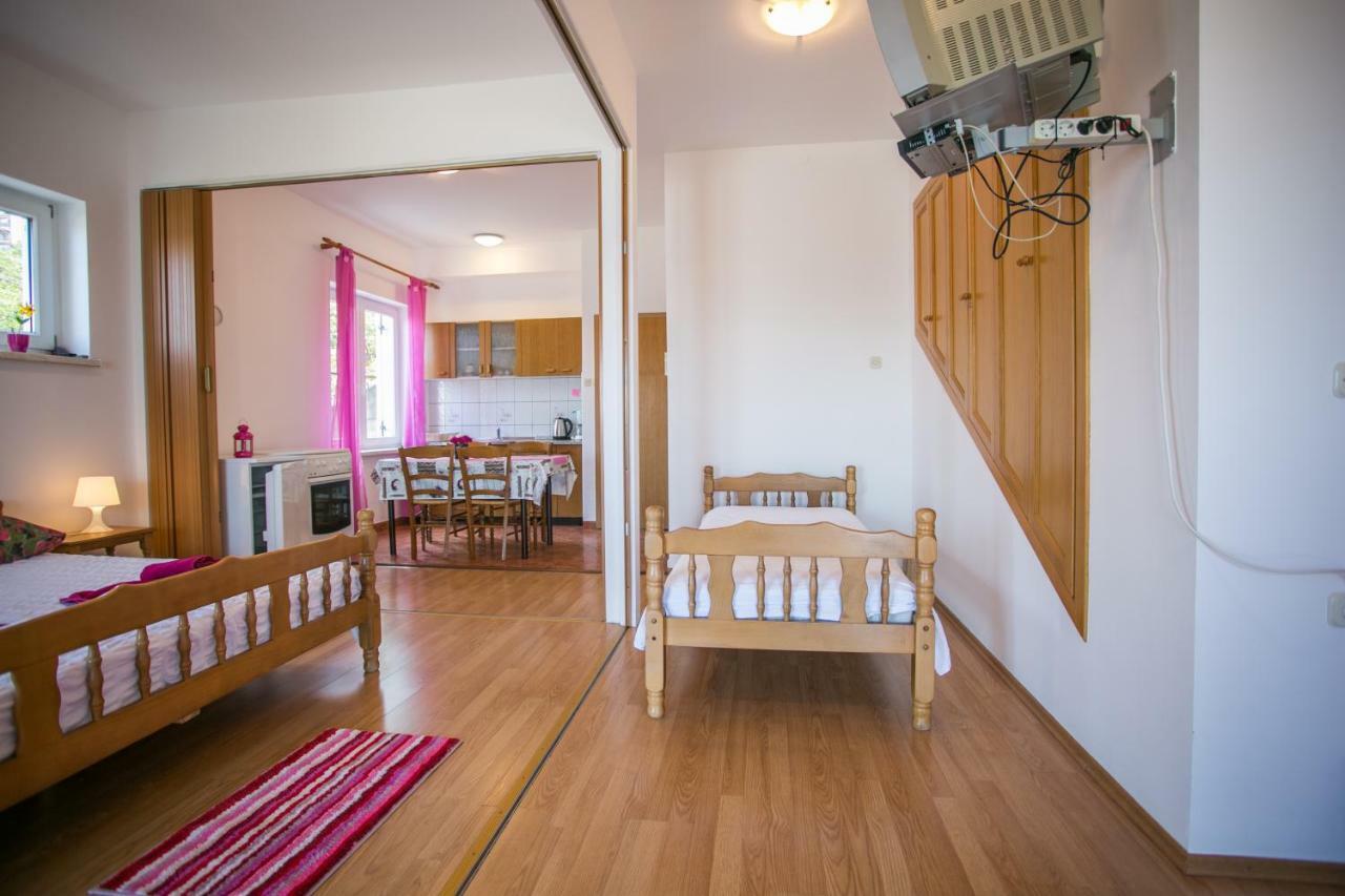 Apartments Katica Senj (Lika-Senj) Exterior photo